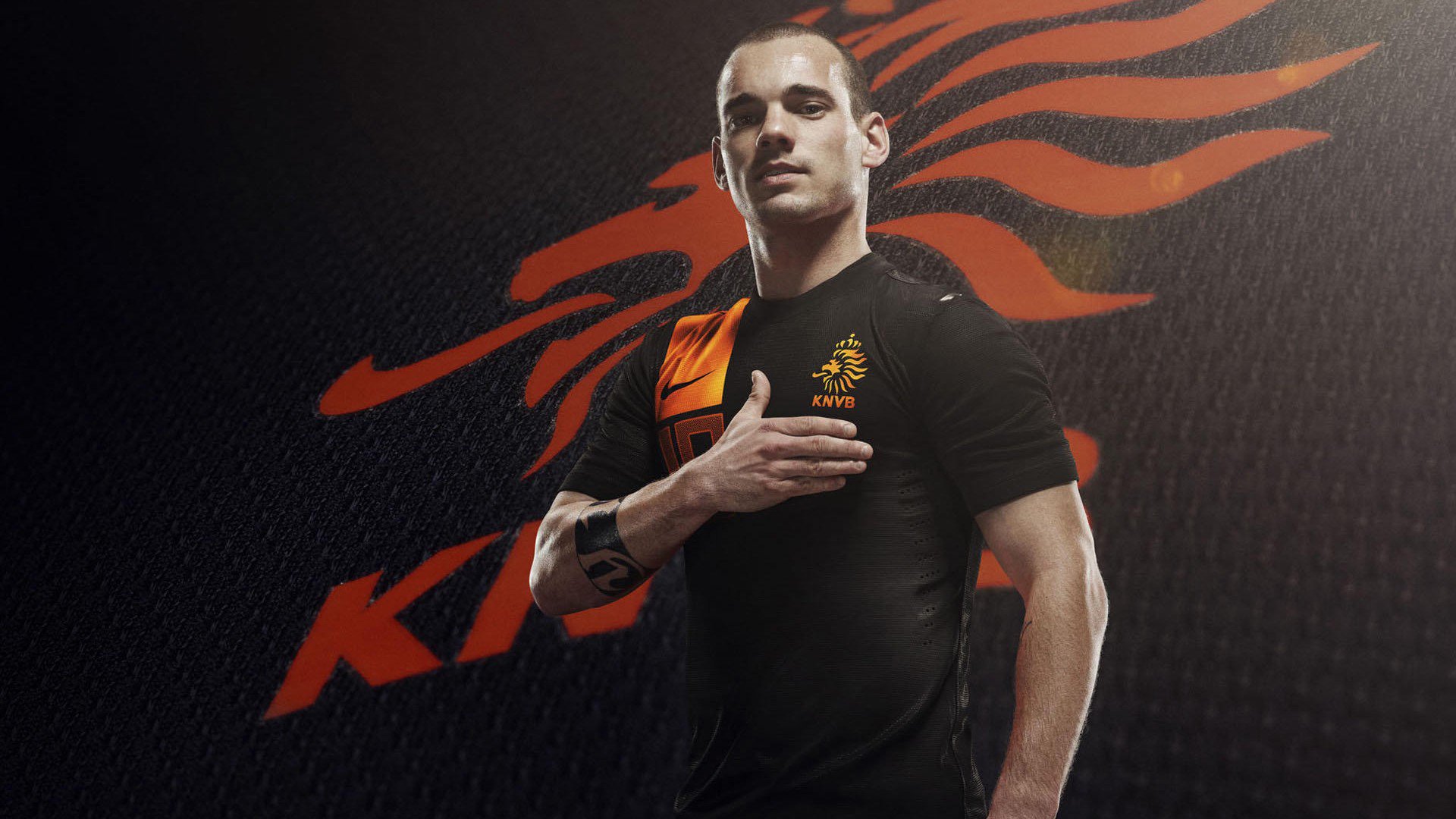 不落地的王座，在年度焦点之战之夜，读懂字母哥的永恒稳定性